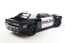 Dodge  - Challenger R/T 2023 black/white/red - 1:18 - Solido - 1805715 - soli1805715 | The Diecast Company