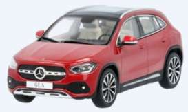 Mercedes Benz  - GLA (H247)  2020 red - 1:43 - Mercedes Benz - B66961035 - MB66961035 | The Diecast Company