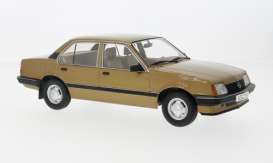 Opel  -  Ascona C 1981 beige - 1:18 - MCG - MCG18459 - MCG18459 | The Diecast Company
