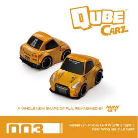Nissan  - GTR (R35) 2025 gold - 1:64 - Mini GT - QZ00301-BL - MGQZ00301-BL | The Diecast Company