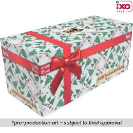 GMC  - Sierra Grande 2500 1976 red/white - 1:64 - IXO America - IA64020 - ixoIA64020 | The Diecast Company