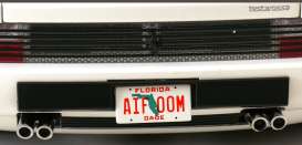 Ferrari  - Testarossa Monospecchio 1984 white - 1:12 - KK - Scale - KKDC120203 - KKDC120203 | The Diecast Company