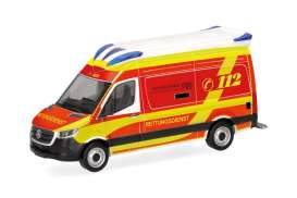 Mercedes Benz  - Sprinter 2018 red/yellow - 1:87 - Herpa - 099042 - herpa099042 | The Diecast Company