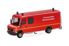 Mercedes Benz  - Vario red - 1:87 - Herpa - 099073 - herpa099073 | The Diecast Company