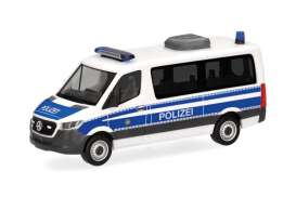 Mercedes Benz  - Sprinter 2018 white/blue - 1:87 - Herpa - 099127 - herpa099127 | The Diecast Company