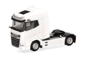 Daf  - XG 2a 2024 white - 1:87 - Herpa - H320894 - herpa320894 | The Diecast Company
