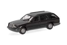 Mercedes Benz  - E-klasse black - 1:87 - Herpa - 029049 - herpa029049 | The Diecast Company