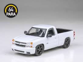 Chevrolet  - Silverado Single Cab 2006 summith white - 1:64 - Para64 - 55834 - PB55834 | The Diecast Company