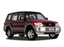 Mitsubishi  - Pajero V73 red - 1:18 - SunStar - 5834 - sun5834 | The Diecast Company