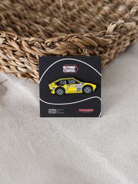Accessoires Alfa Romeo - GTV 2.0 yellow - Bolidi - ENPN014 - BolidiENPN014 | The Diecast Company