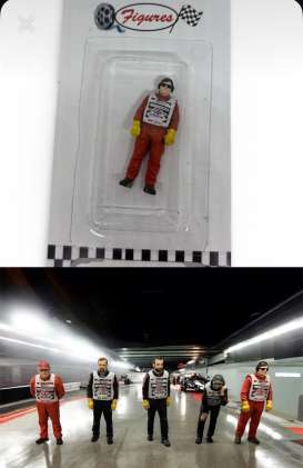 Figures diorama - Track Oficial D  - 1:43 - Cartrix - CTVD22 - CTVD22 | The Diecast Company