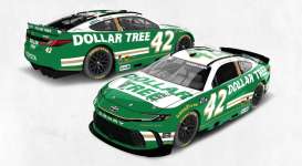 Toyota  - Camry XSE 2026 white/green - 1:24 - Action Racing Collectibles - C422622DOTJH - arcC422622DOTJH | The Diecast Company