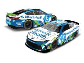Toyota  - Camry XSE 2026 green/white/blue - 1:24 - Action Racing Collectibles - C432623AVHER - arcC432623AVHER | The Diecast Company