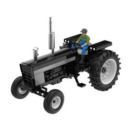 Tractor  - 1973 black/silver - 1:64 - GreenLight - 48120C - gl48120C | The Diecast Company