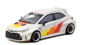 Toyota  - Corolla beige - 1:64 - Tarmac - T64G-063-BE-B - TC-T64G-063-BE-BL | The Diecast Company