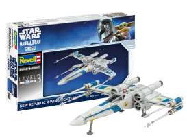 Star Wars  -  New Republic X-Wing Fighter  - 1:57 - Revell - Germany - 06791 - revell06791 | The Diecast Company