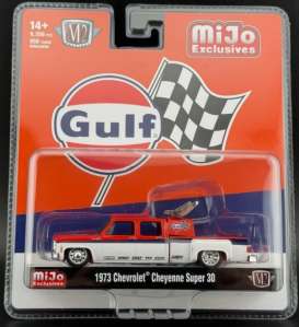 Chevrolet  - Cheyenne Super 30  1973 red/white - 1:64 - M2 Machines - 39000-MJS06 - M2-39000-MJS06 | The Diecast Company