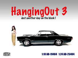 Figures  - Hanging Out 3-4  - 1:24 - American Diorama - 25404 - AD25404 | The Diecast Company