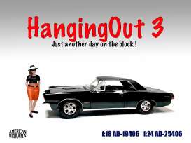 Figures  - Hanging Out 3-6  - 1:18 - American Diorama - 19406 - AD19406 | The Diecast Company