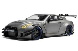 Nissan  - GT-R  R35 2023 silver - 1:18 - Solido - SO1805815 - soli1805815 | The Diecast Company