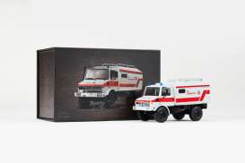 Unimog  - U1300L white/red - 1:64 - Massdi - TJ1025 - MAS-TJ1025 | The Diecast Company