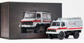 Unimog  - U1300L white/red - 1:64 - Massdi - TJ1019 - MAS-TJ1019 | The Diecast Company