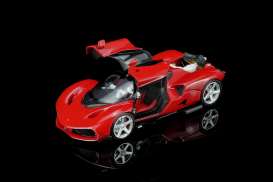 Nilu  - red - 1:64 - Motorhelix - M67004 - MH67004 | The Diecast Company