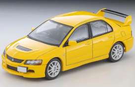 Mitsubishi  - Lancer EVO IX GSR 2005 yellow - 1:64 - Tomica Limited Vintage - TMT34013 - TLV-N376a | The Diecast Company