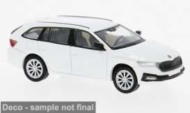 Skoda  - Octavia IV Combi 2019 white - 1:87 - Brekina - 1004140 - PCX870596 | The Diecast Company