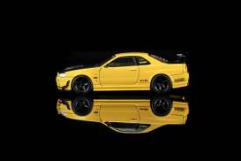 Nissan  - Skyline GT-R (R34) yellow - 1:64 - Motorhelix - M63475 - MH63475 | The Diecast Company