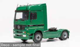 Mercedes Benz  - Actros MP1 1995 green - 1:43 - IXO Models - 1009786 - ixotr254 | The Diecast Company