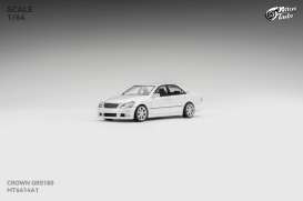 Toyota  - Crown S184 white - 1:64 - Microturbo - MT6414A1 - MT6414A1 | The Diecast Company