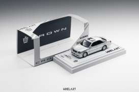 Toyota  - Crown Athlete silver - 1:64 - Whelart - H-004A - WAH-004A | The Diecast Company
