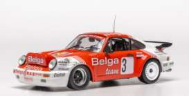 Porsche  - 911 1985 red/white - 1:43 - IXO Models - 1009835 - ixoRAC458 | The Diecast Company
