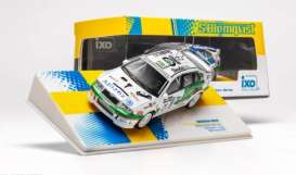 Skoda  - Octavia 2001 white/green - 1:43 - IXO Models - 1009812 - ixoRAC465SB-002SP | The Diecast Company