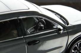 Honda  - CR-V 2025 grey - 1:43 - Hobby Japan - HJ431012GP - HJ431012GP | The Diecast Company