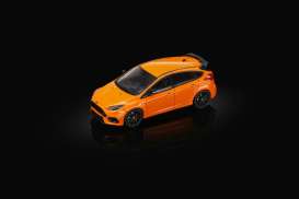 Ford  - Focus RS 2018 orange - 1:64 - SunStar - 60069 - sun60069 | The Diecast Company